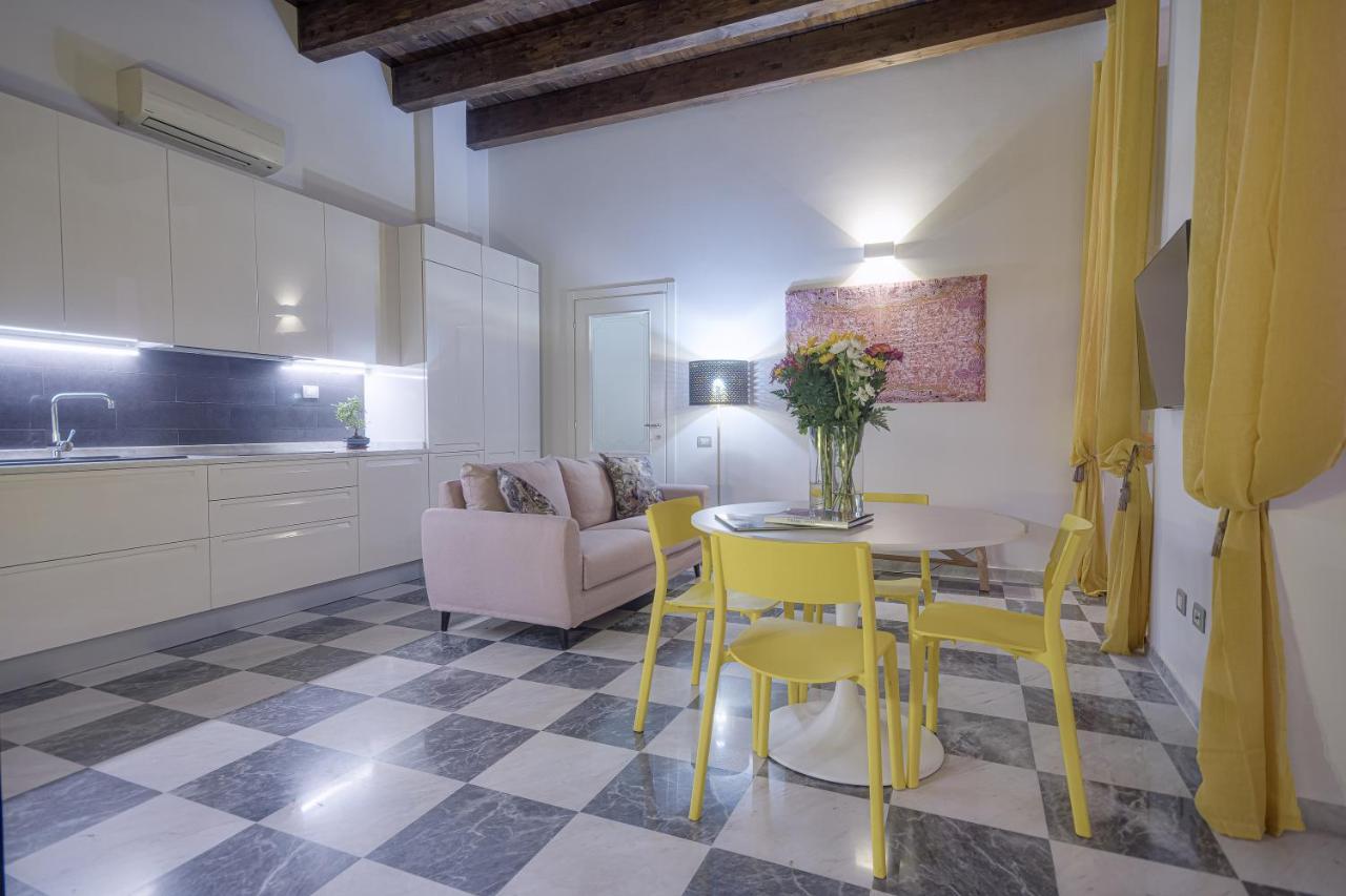 Appartement Right House - Characteristic Marina District à Cagliari Extérieur photo